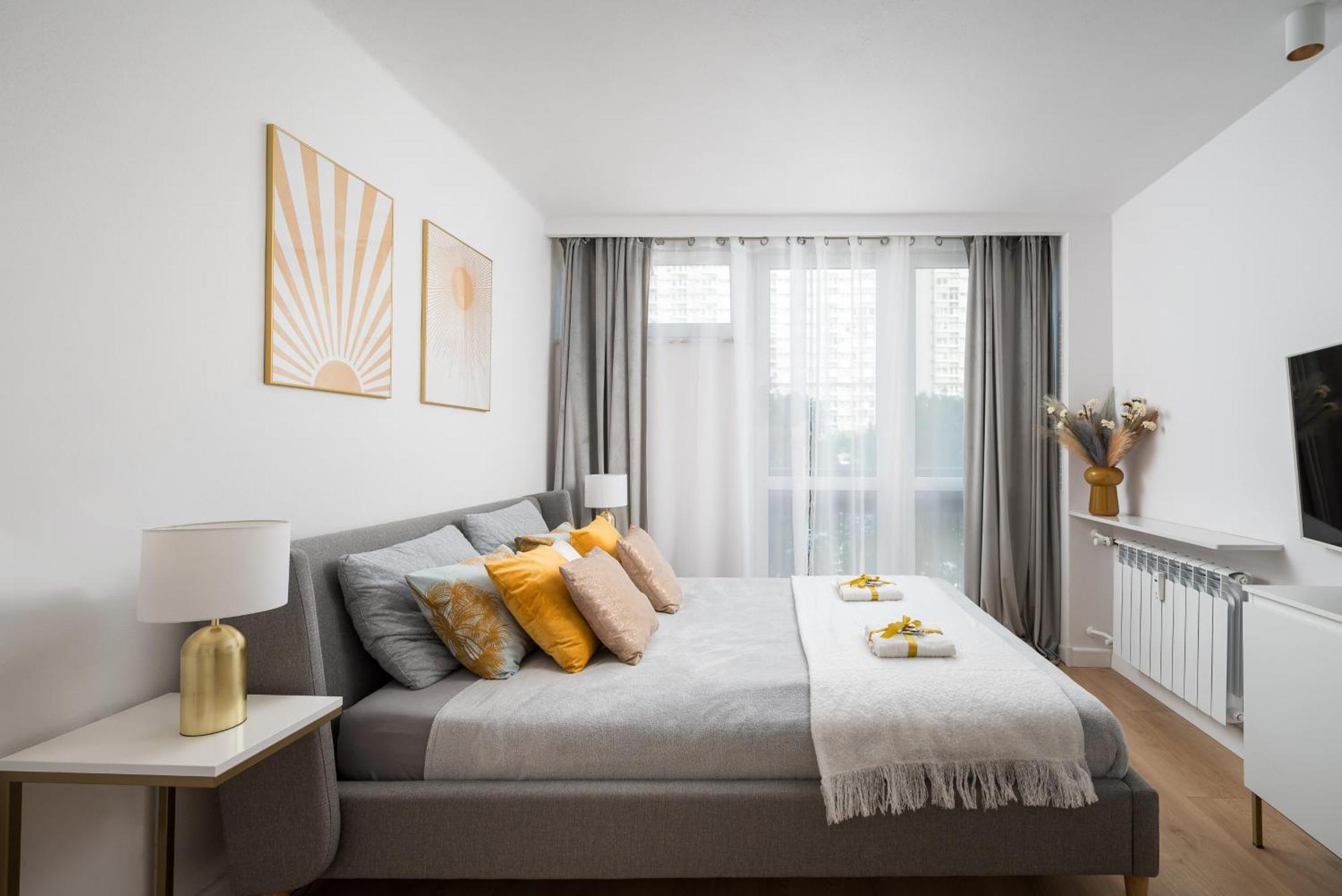 Gold Premium Central Suite 950 M To Central Station Parking Warszawa Zewnętrze zdjęcie