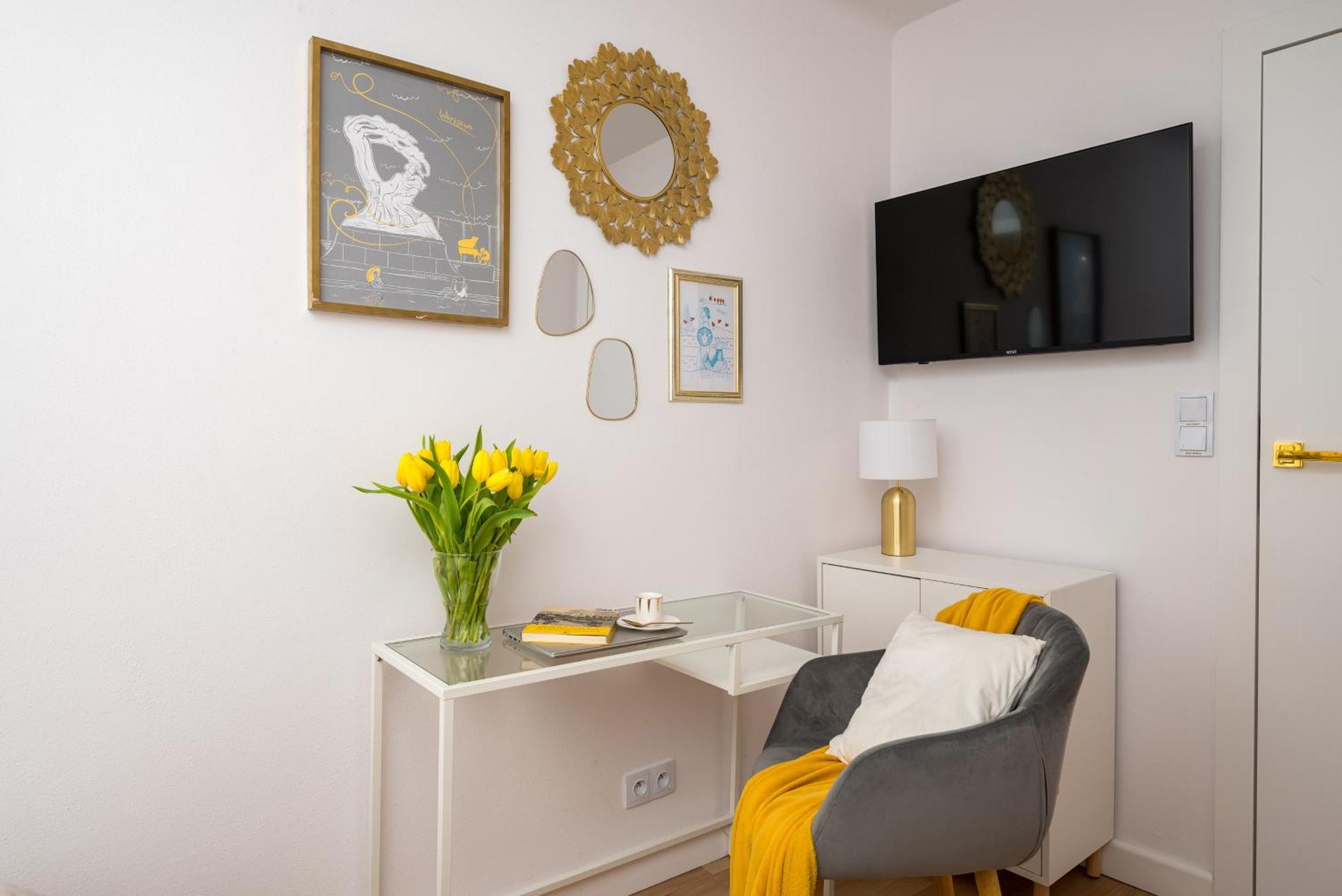 Gold Premium Central Suite 950 M To Central Station Parking Warszawa Zewnętrze zdjęcie